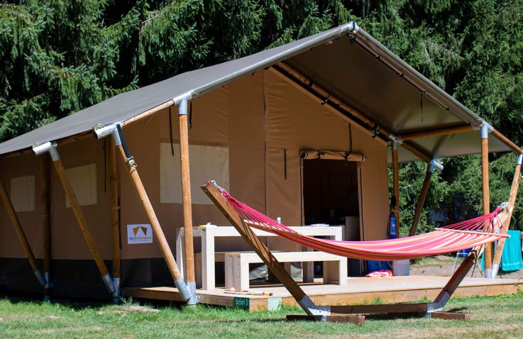 Camping De Vaubarlet - Safaritenten Auvergne