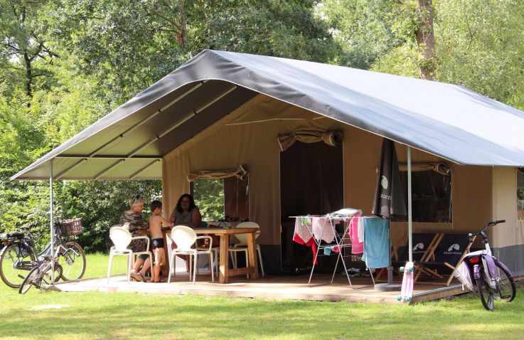 Rijke man Lam Dynamiek Molecaten Park 't Hout | Luxe Fryske Tent in Friesland, Nederland -  Glampings